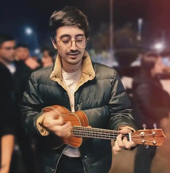 Foto del profesor de ukelele